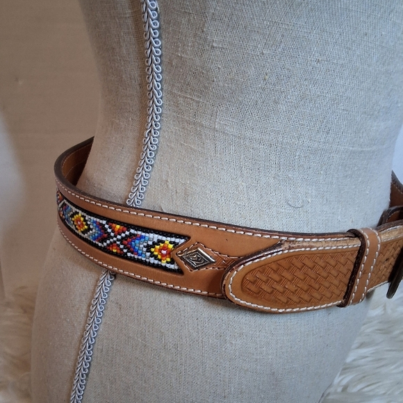 Hand Tooled Beaded Leather Belt with Brass Buckle M main image 10